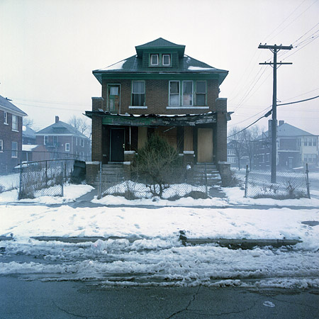 abandoned_house